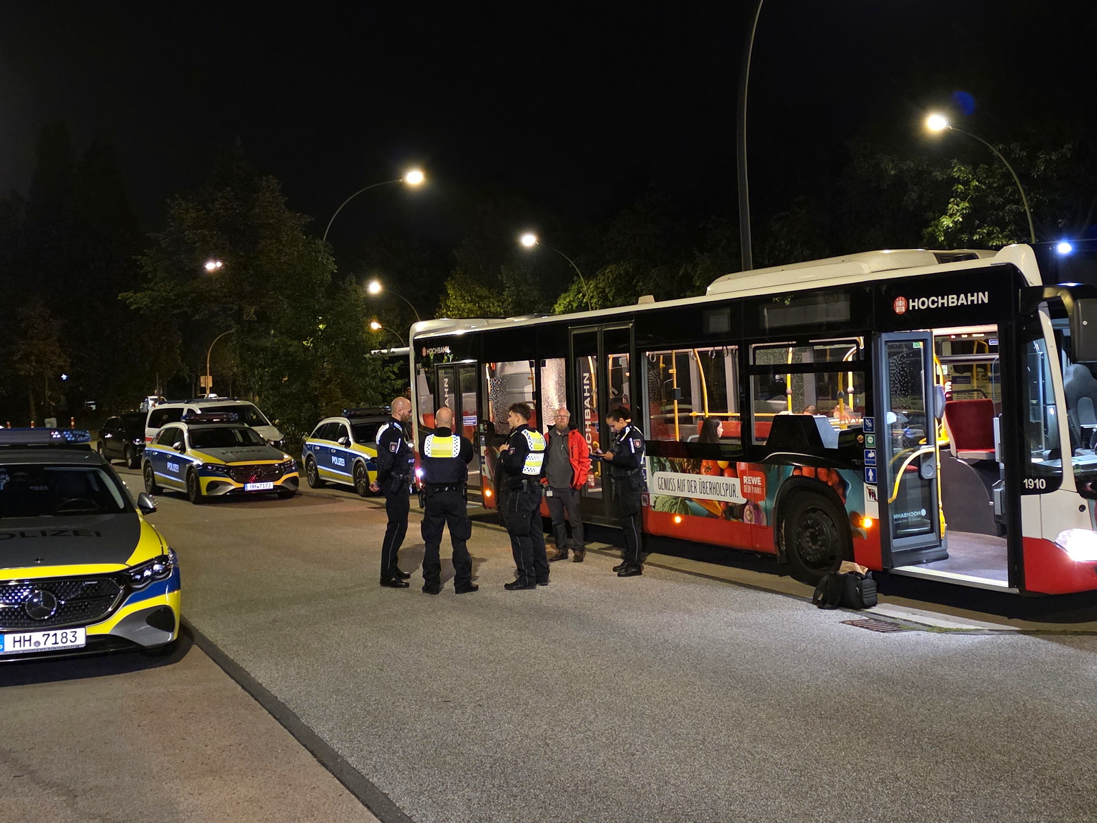 Schüsse auf Linienbus